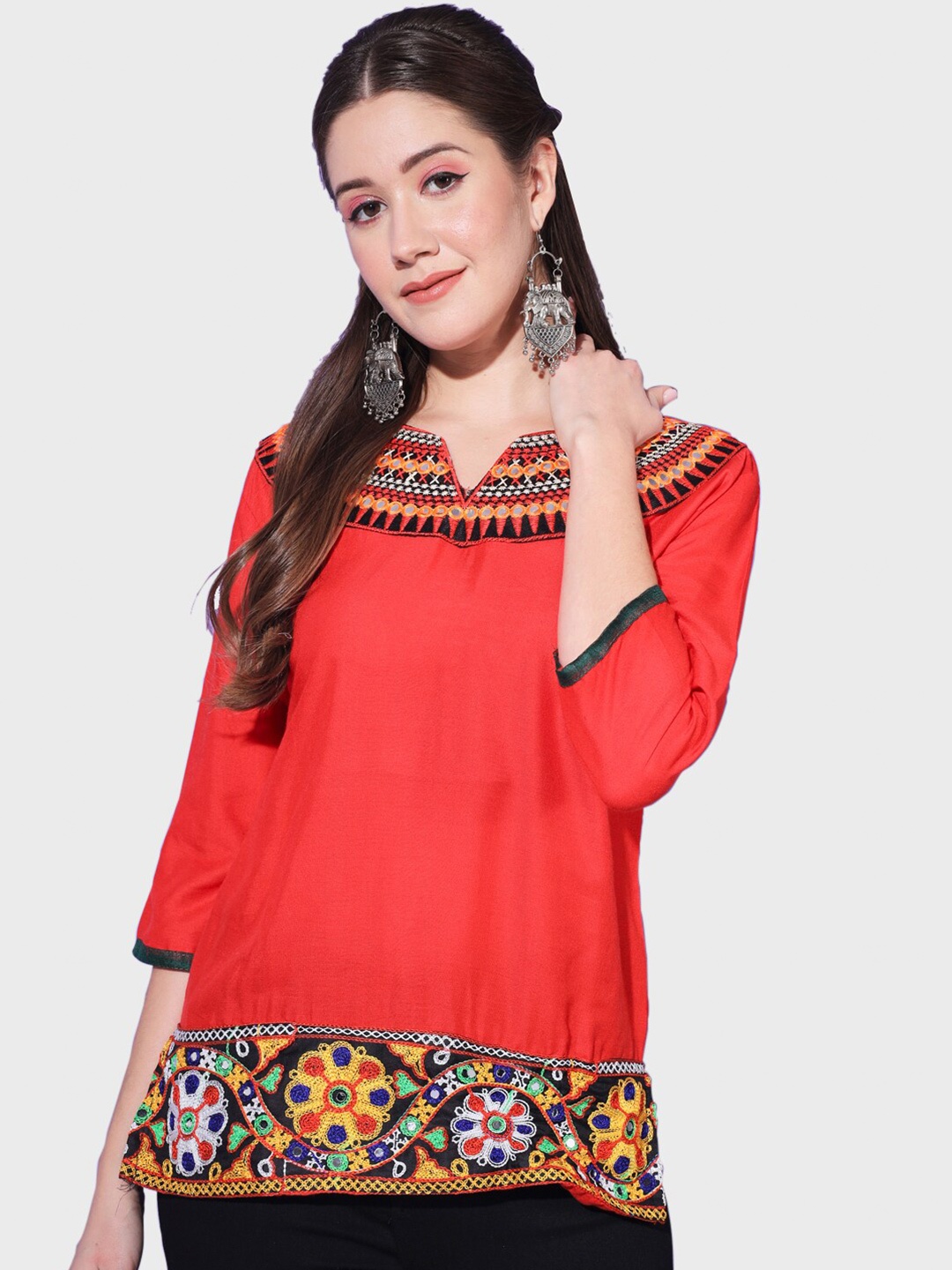 

BUY NEW TREND Ethnic Motifs Embroidered Notched Neck Mirror Work Kurti, Red