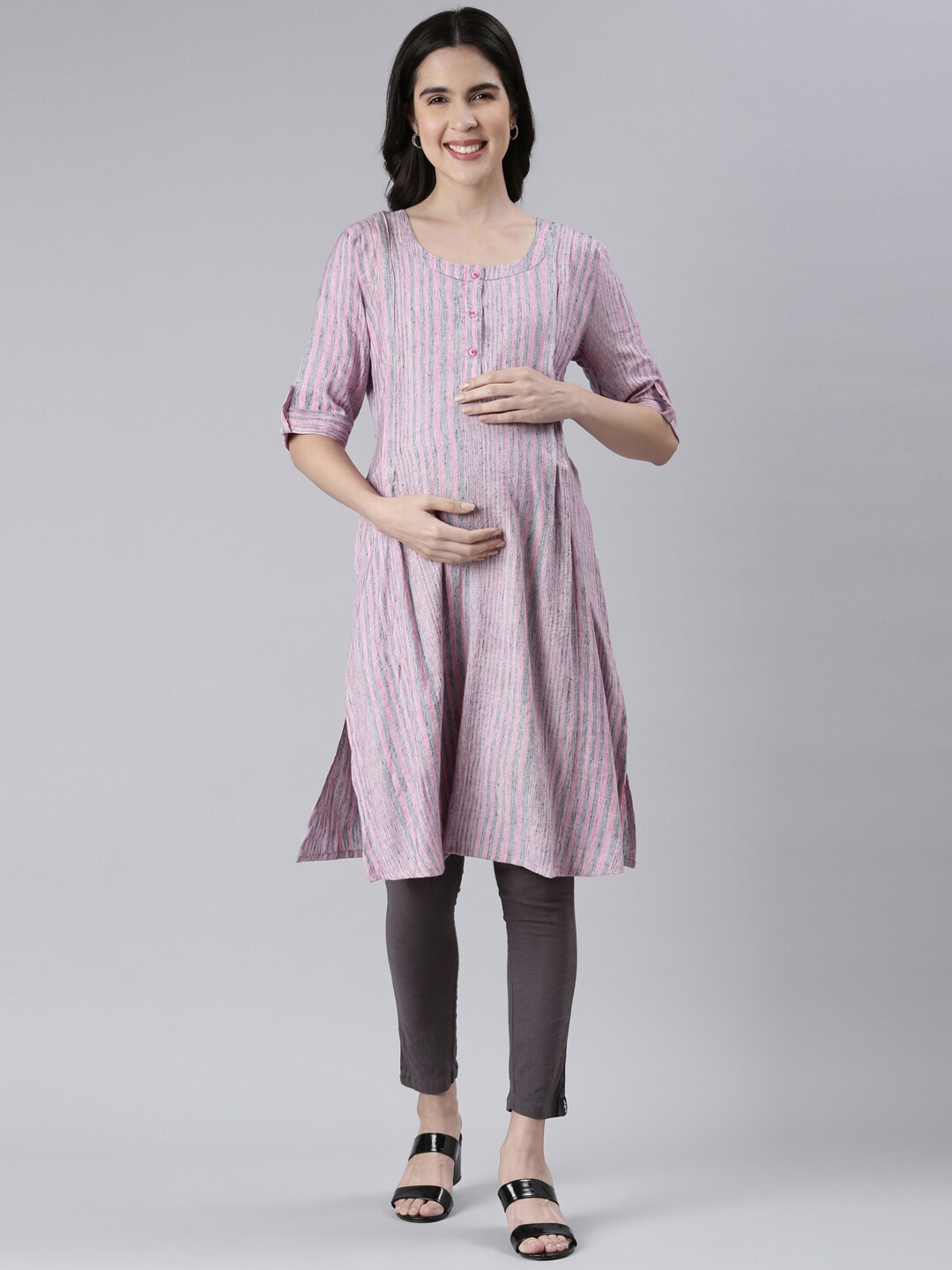 

GOLDSTROMS Striped Printed Roll-Up Sleeves A-Line Maternity Kurta, Pink