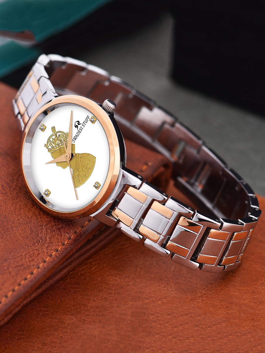 

SWADESI STUFF Women Embellished Dial & Stainless Steel Straps Analogue Watch SF0501, Silver
