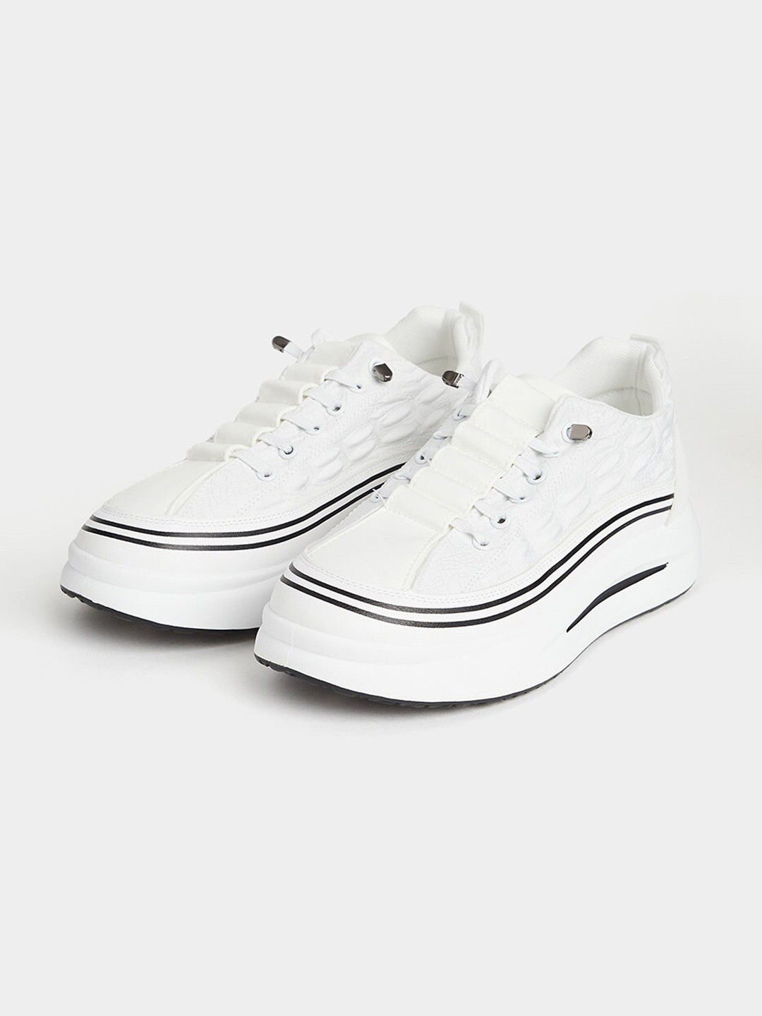 

Styli Men Textured Basics Sneakers, White