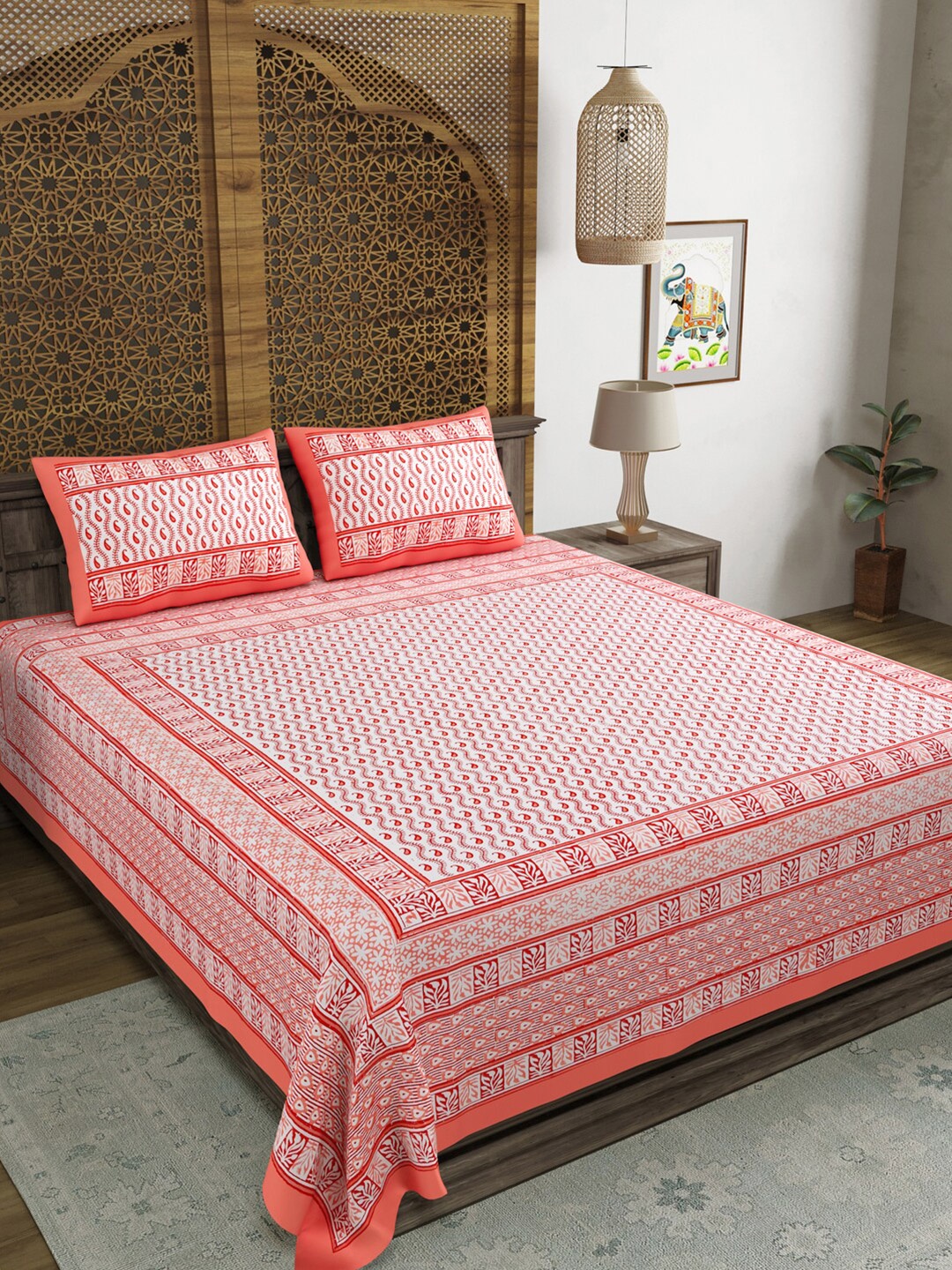 

BLOCKS OF INDIA White & Peach-Coloured Printed 210 TC King Bedsheet & 2 Pillow Covers