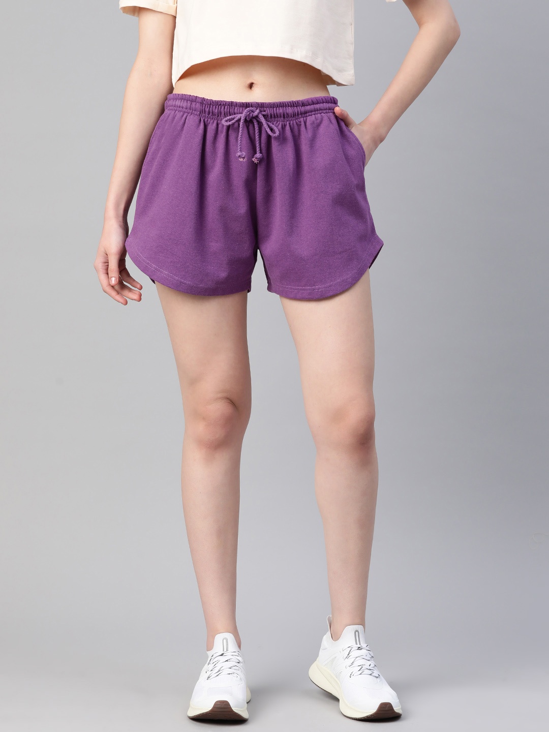 

Laabha Outdoor Hot Pants Shorts, Purple