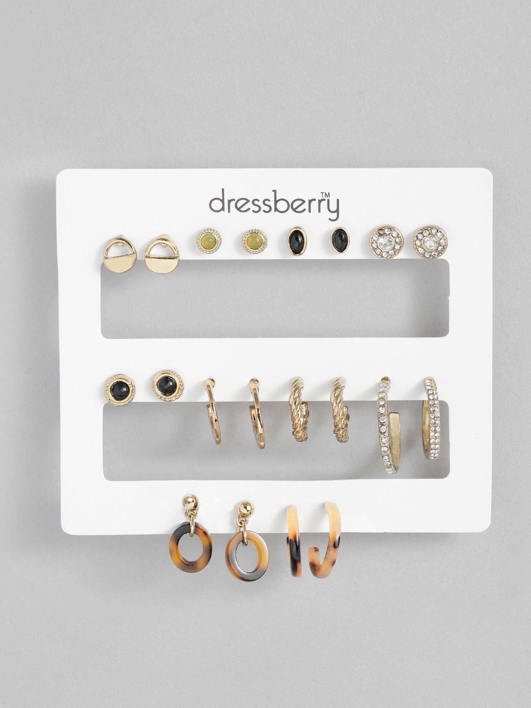

DressBerry Set of 10 Earrings, Gold
