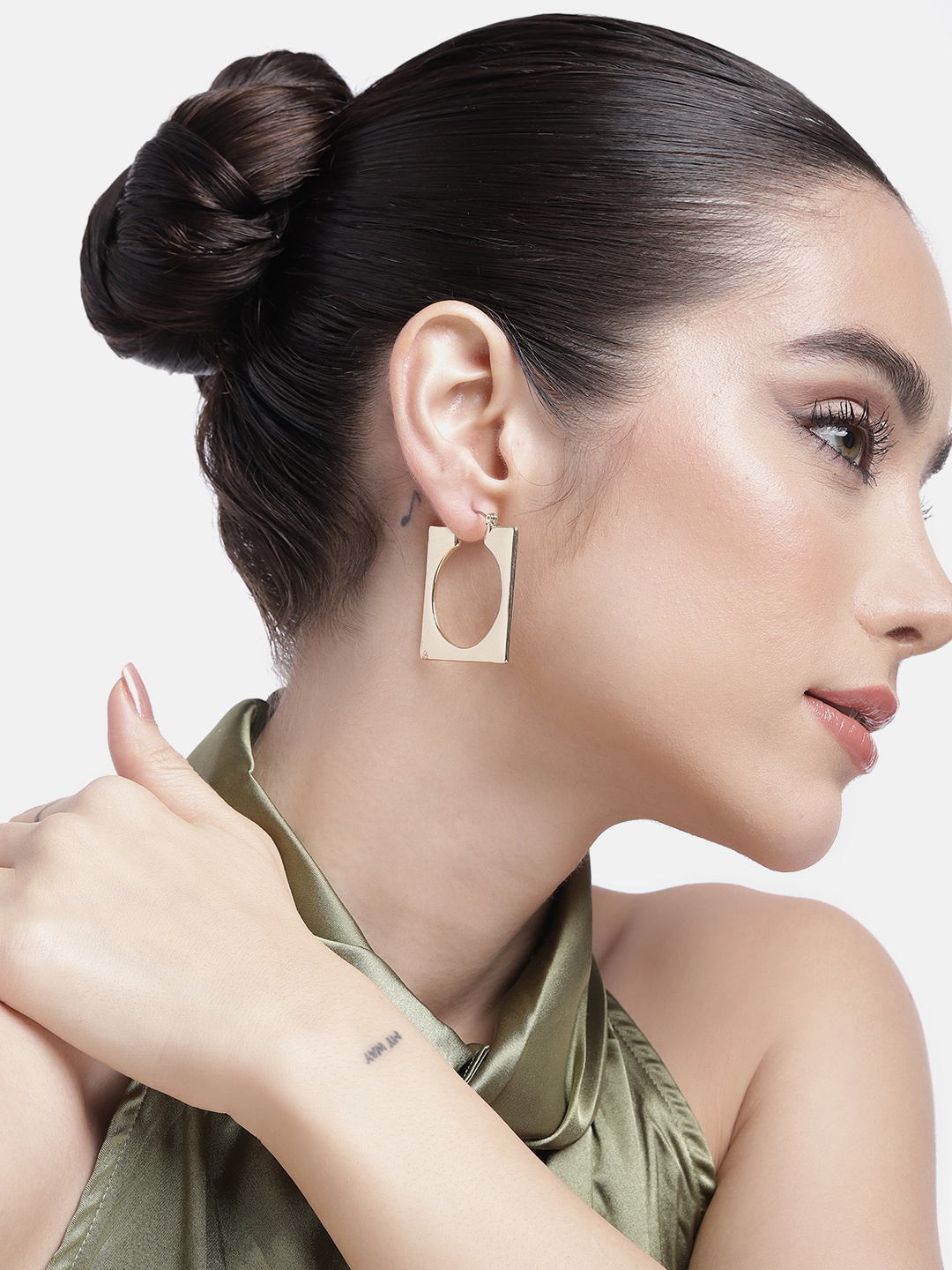 

DressBerry Square Hoop Earrings With Cut-Out Detail, Gold