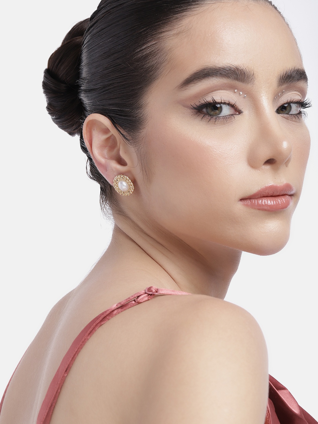 

DressBerry Set of 3 Studs Earrings, Gold