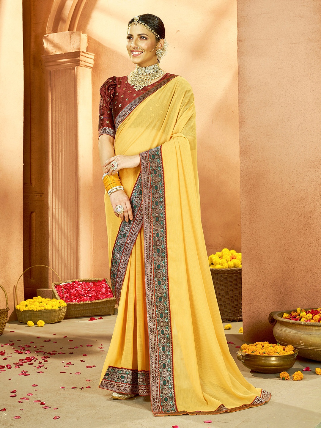 

Mitera Pure Georgette Saree, Yellow