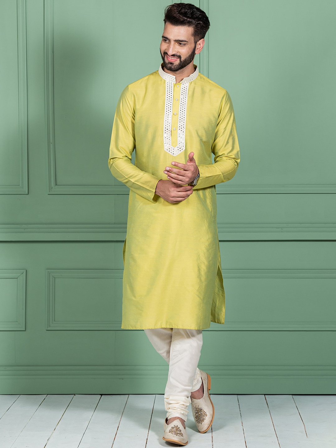 

KISAH Mandarin Collar Mirror Work Straight Kurta, Lime green