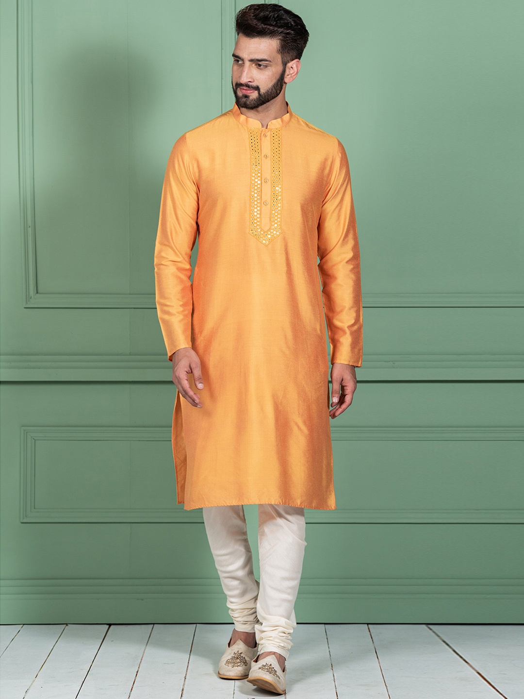 

KISAH Mandarin Collar Mirror Work Straight Kurta, Orange