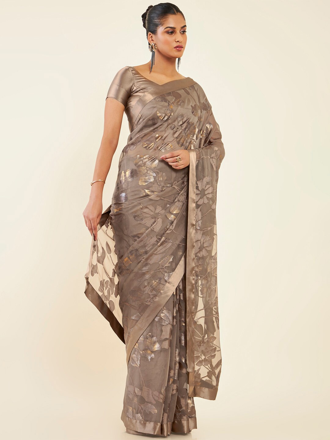 

Soch Floral Printed Pure Georgette Saree, Brown