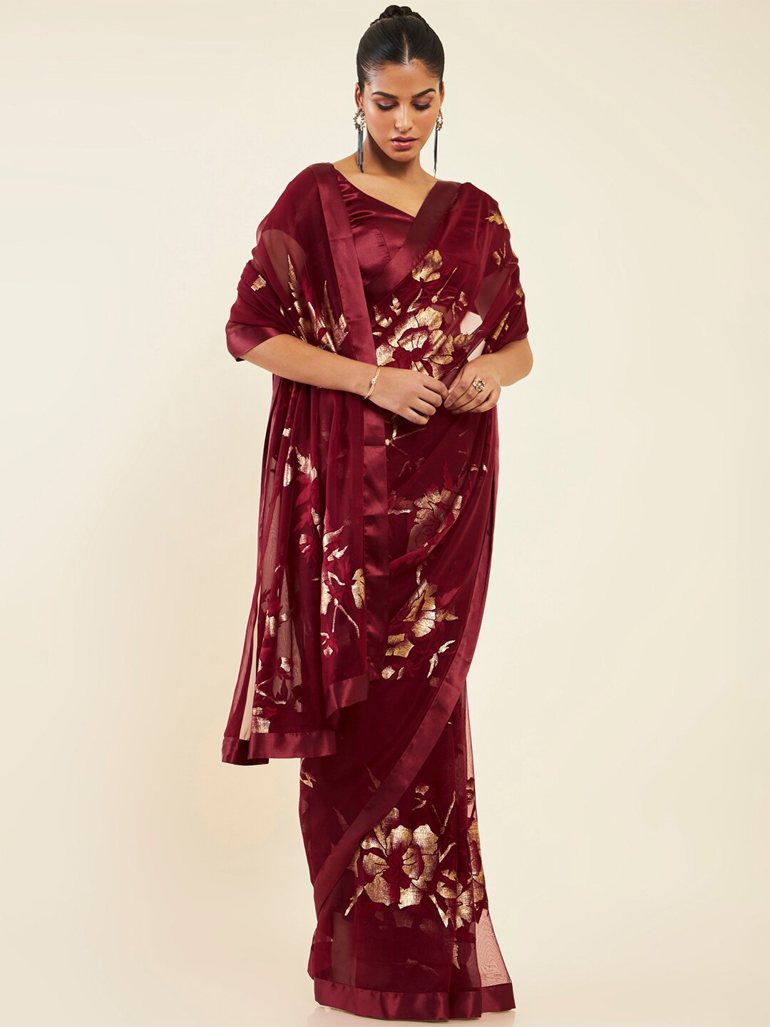 

Soch Floral Printed Pure Georgette Saree, Maroon