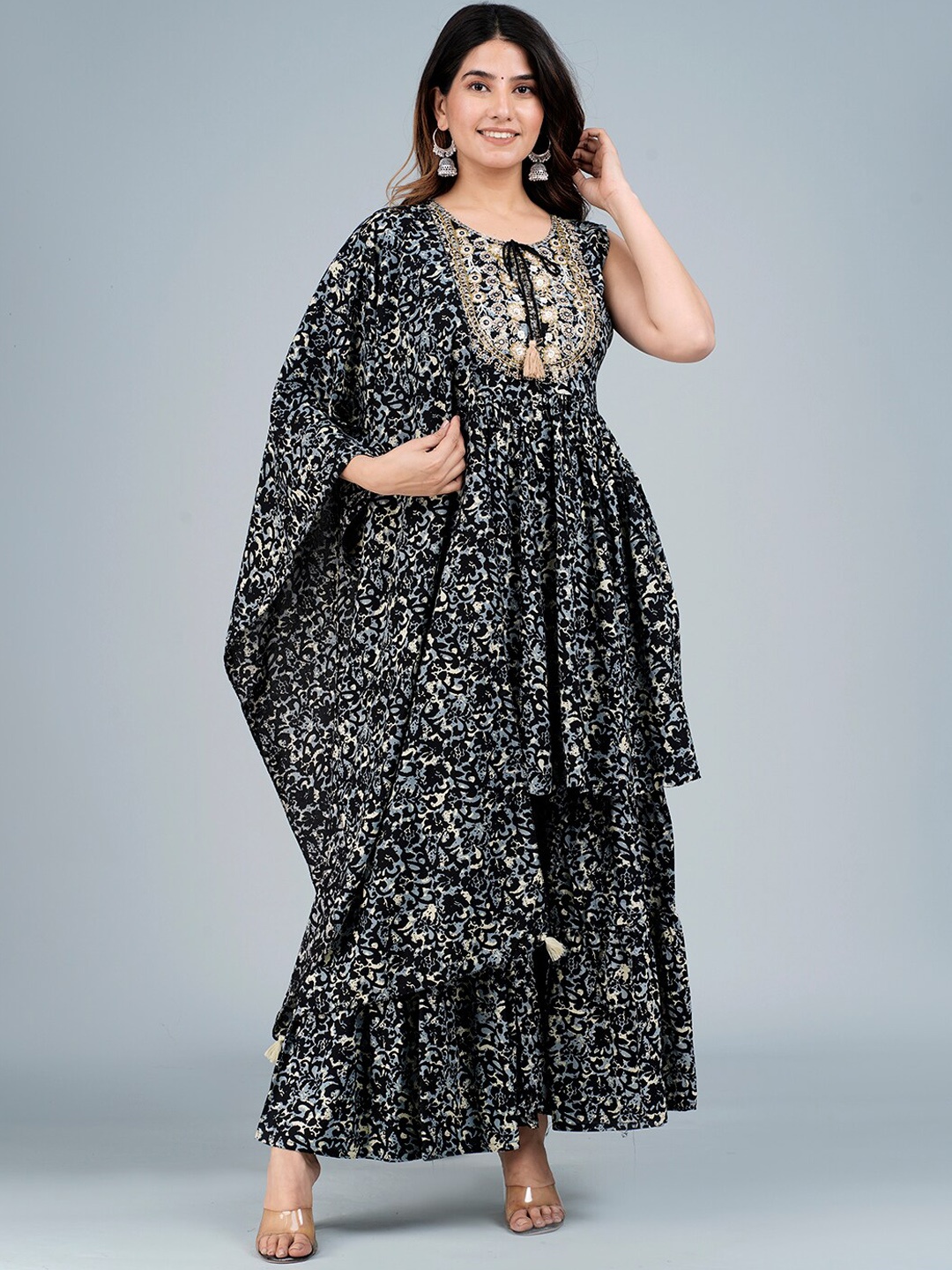 

ANAISA Abstract Printed Pleated Mirror Work Kurta With Sharara & Dupatta, Black