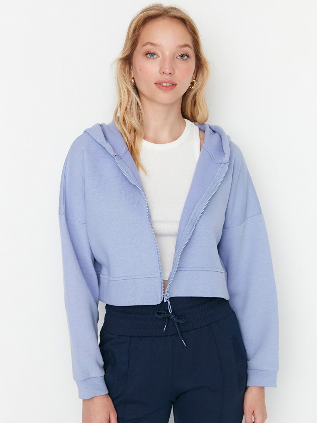 

Trendyol Hooded Long Sleeves Front Open Sweatshirt, Blue