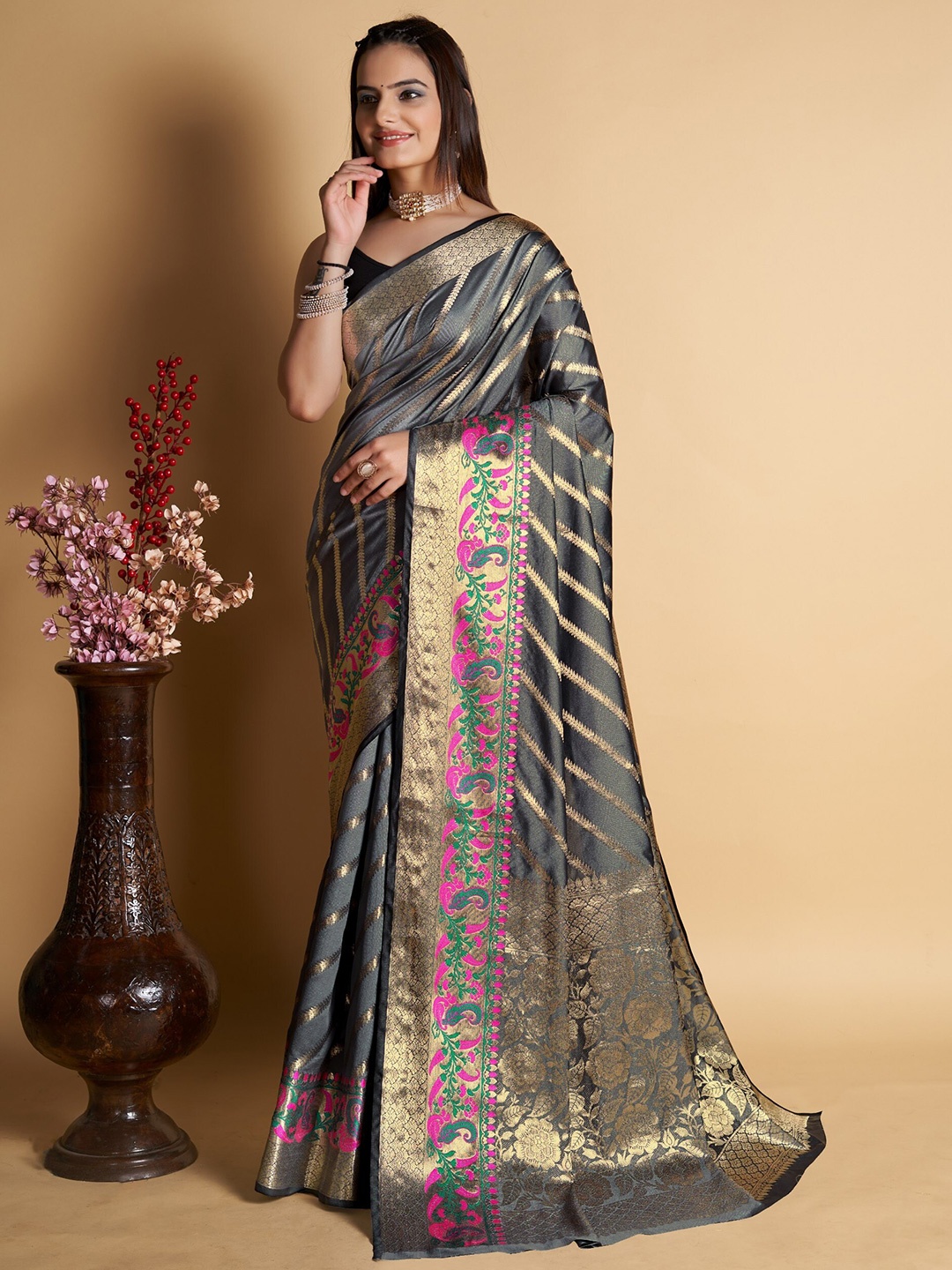 

Mitera Ethnic Woven Design Zari Banarasi Saree, Grey