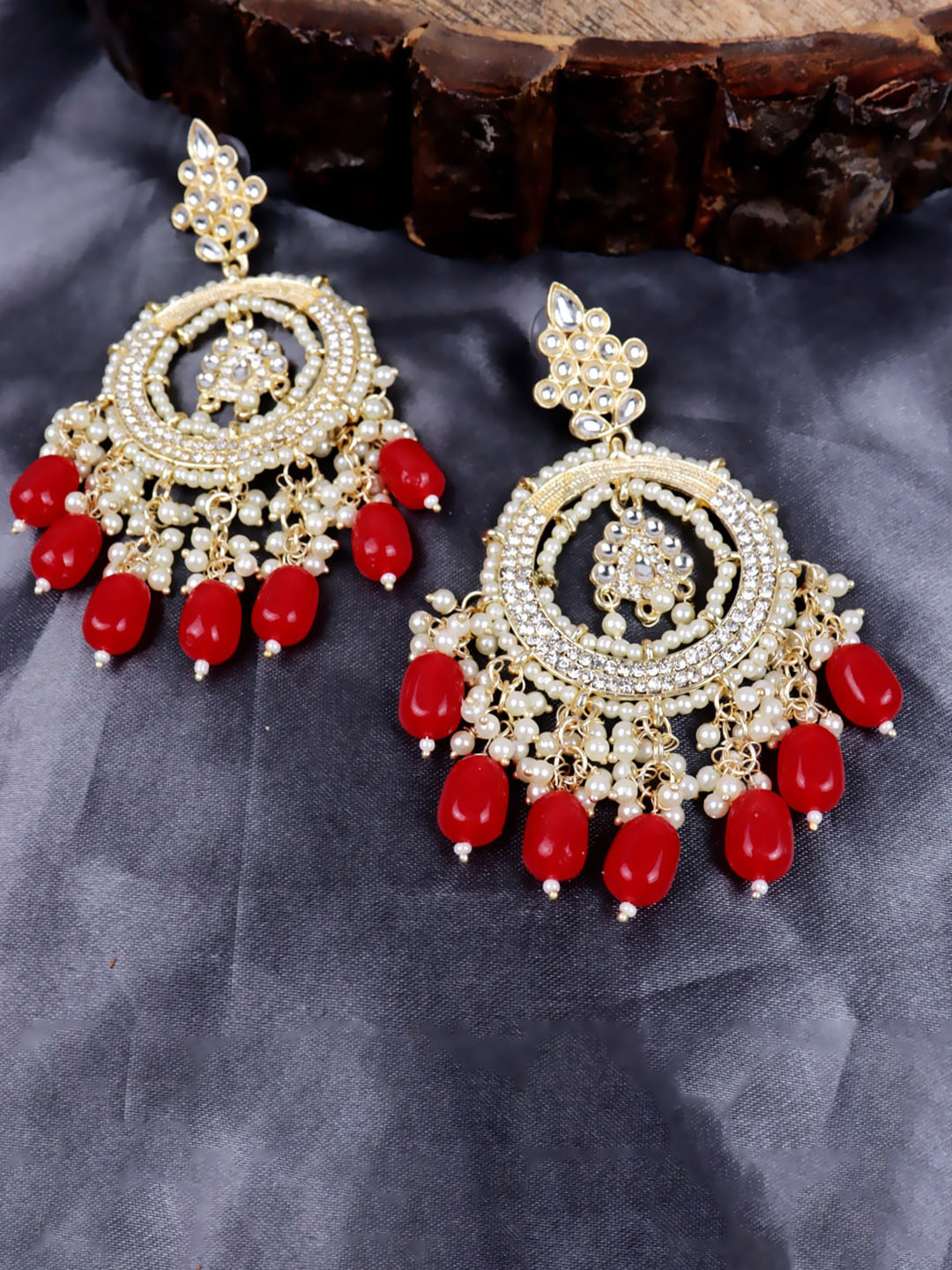 

VAGHBHATT Red Circular Chandbalis Earrings