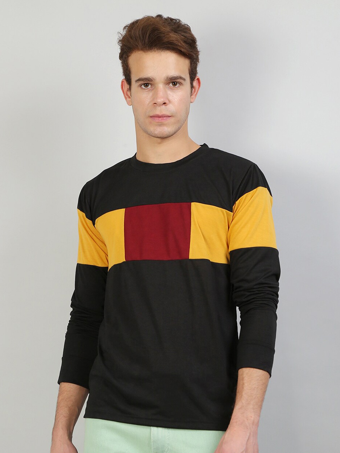 

Kushi Flyer Colourblocked Long Sleeves Cotton T-shirt, Black