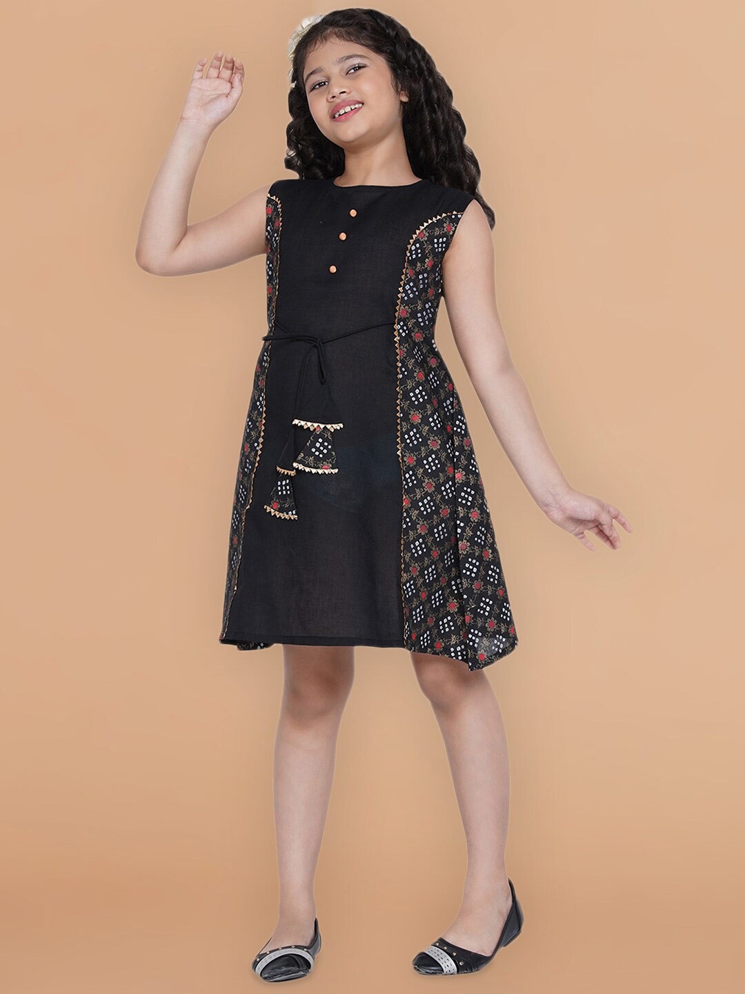 

Bitiya by Bhama Girls Floral Printed A-Line Dress, Black