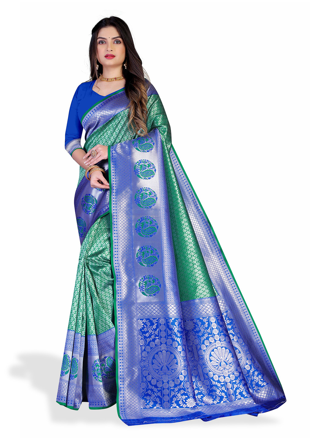 

N N ENTERPRISE Ethnic Motif Woven Design Zari Banarasi Saree, Green