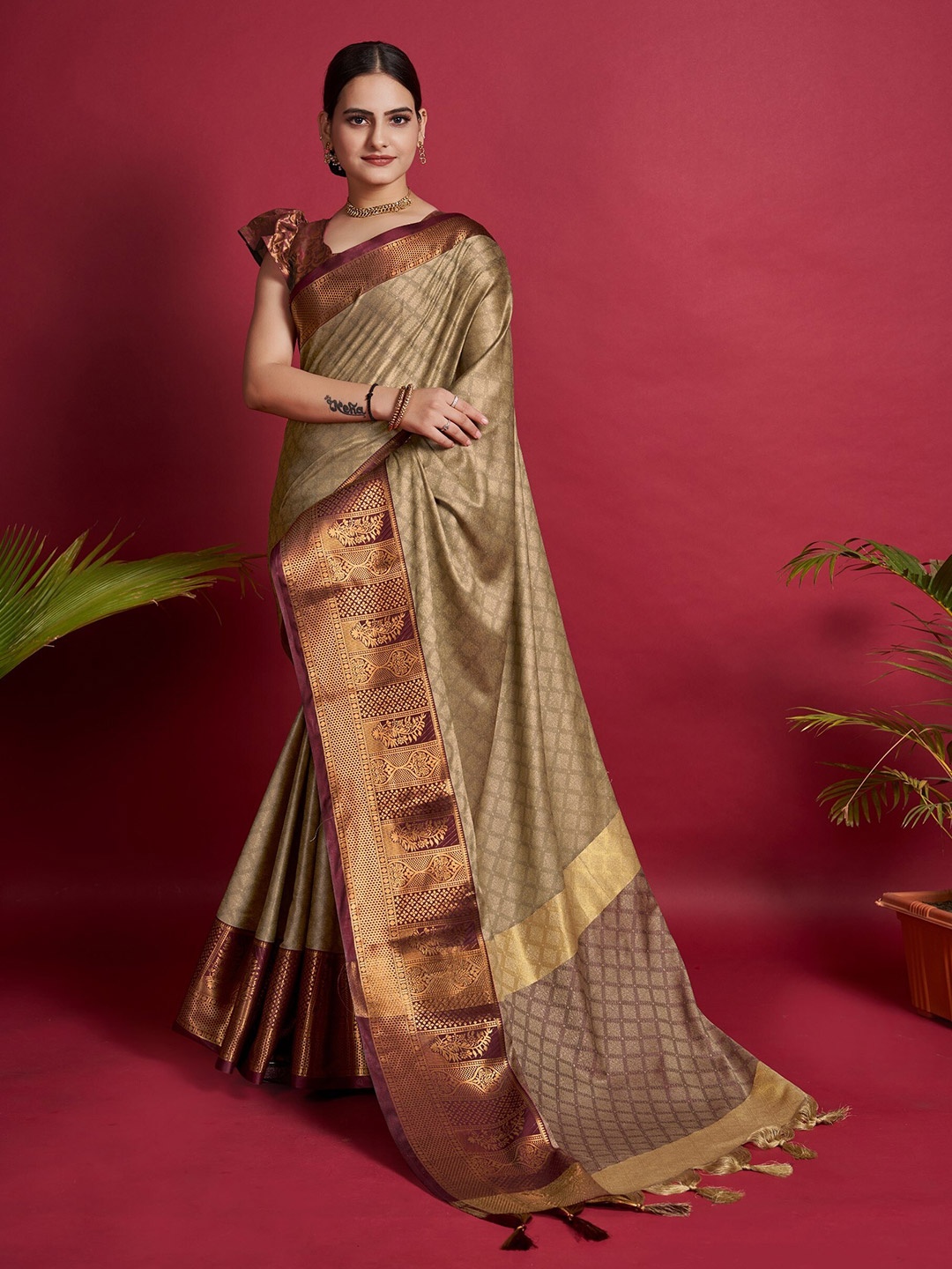

Mitera Woven Design Zari Silk Cotton Banarasi Saree, Beige