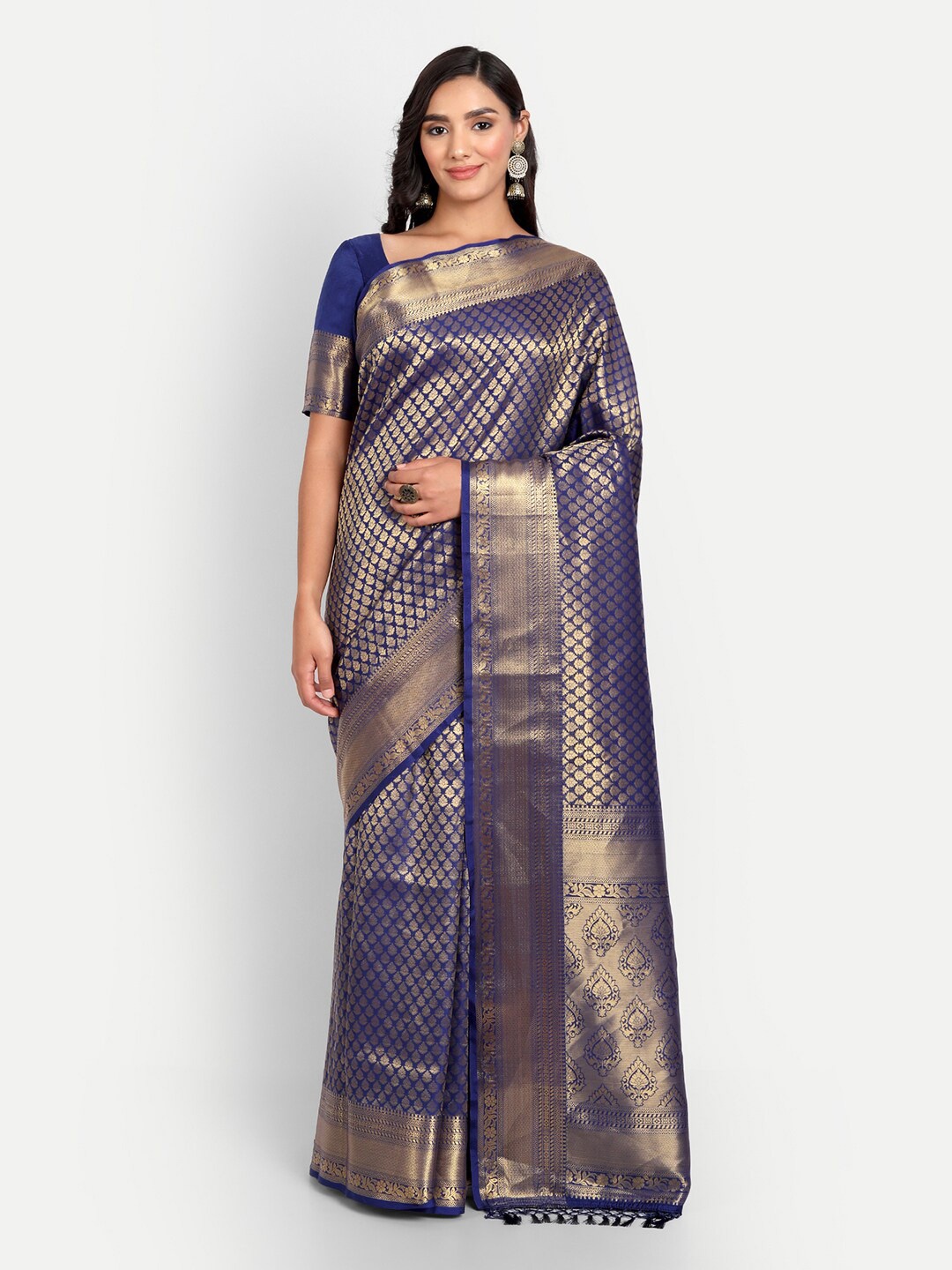 

Vardha Ethnic Motifs Woven Design Zari Kanjeevaram Saree, Navy blue