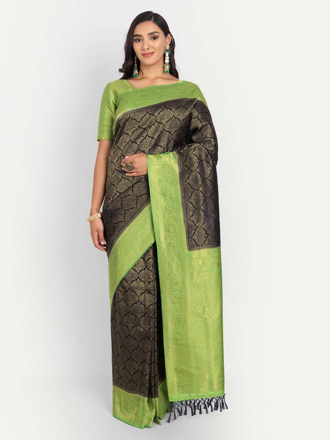 

Vardha Ethnic Motif Woven Design Zari Kanjeevaram Saree, Black