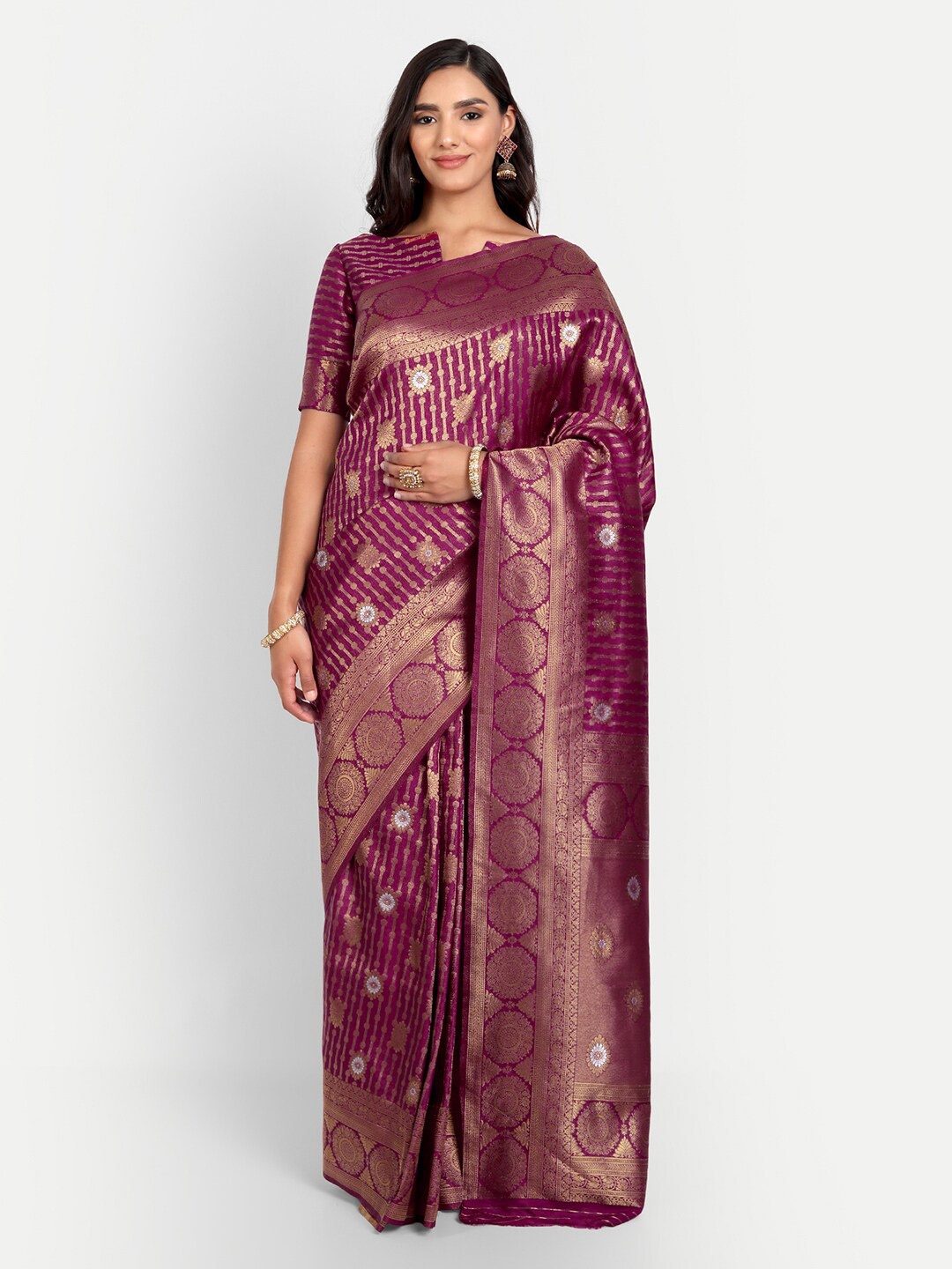 

Vardha Floral Woven Design Zari Kanjeevaram Saree, Purple