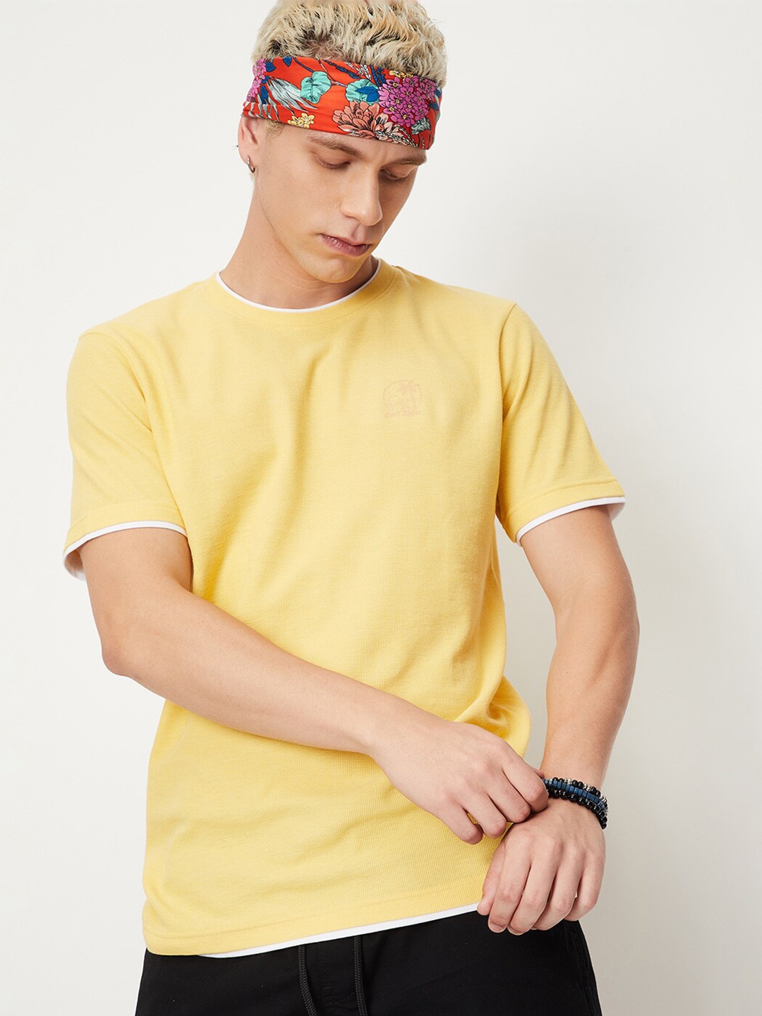 

max Round Neck Short Sleeves T-shirt, Yellow