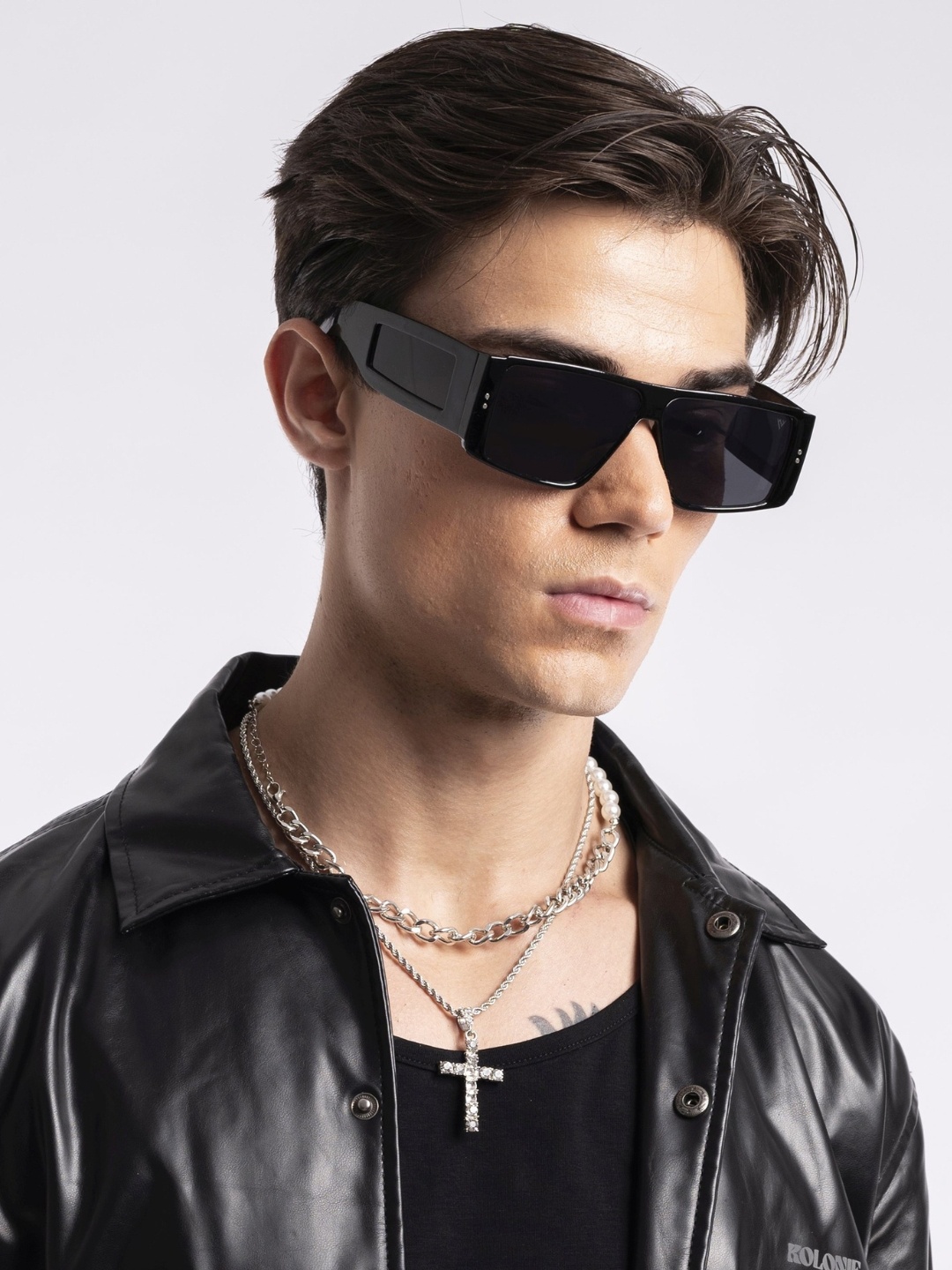 

Voyage Wayfarer Sunglasses with UV Protected Lens 2812MG3706ZZZ, Black