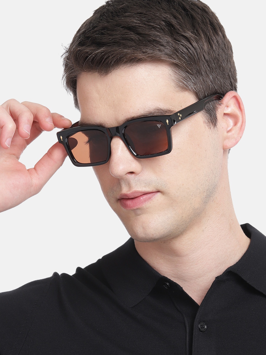 

Voyage Wayfarer Sunglasses With UV Protected Lens 65019MG3812ZZZ, Brown