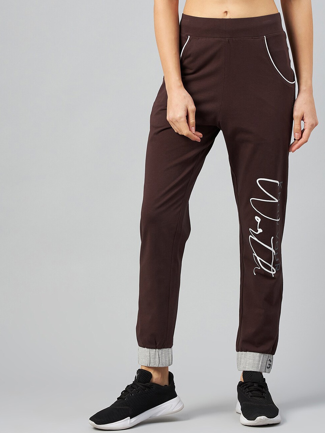 

C9 AIRWEAR Women Regular Fit With Print Detail Rapid-Dry Joggers, Brown