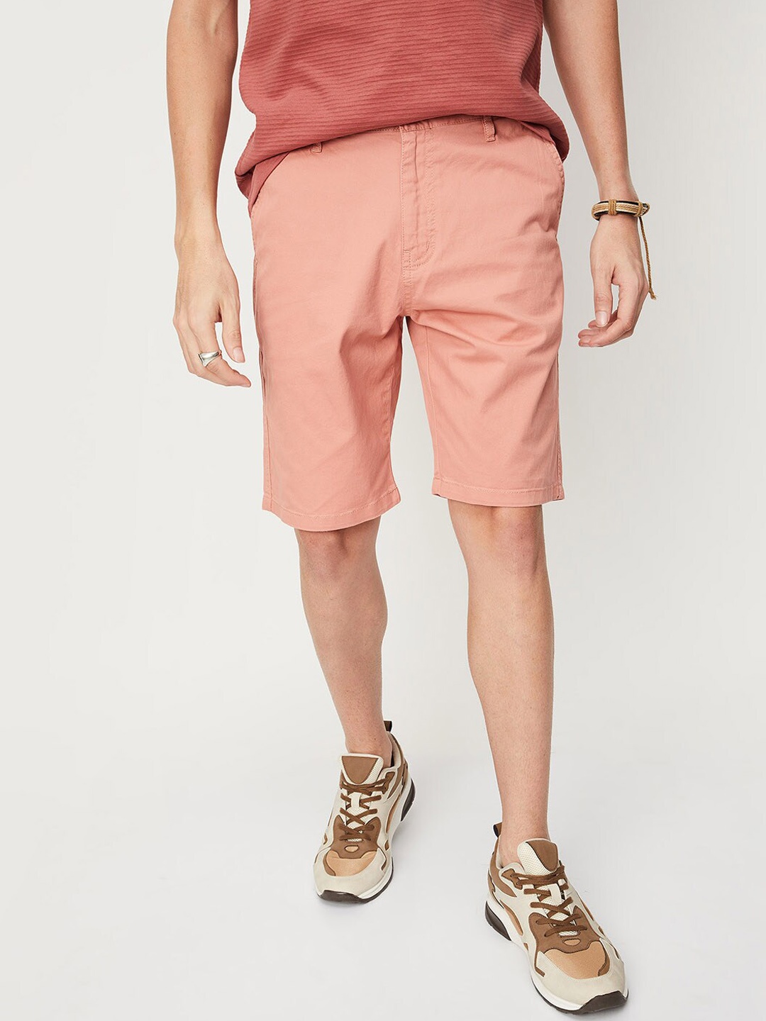 

max Men Slim Fit Mid-Rise Regular Shorts, Pink