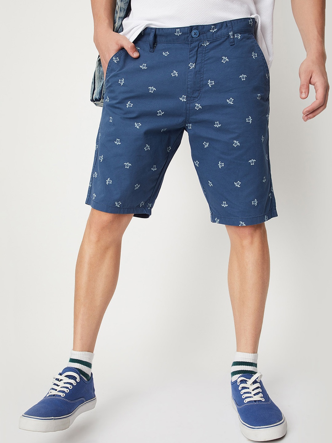 

max Men Printed Mid-Rise Pure Cotton Shorts, Navy blue