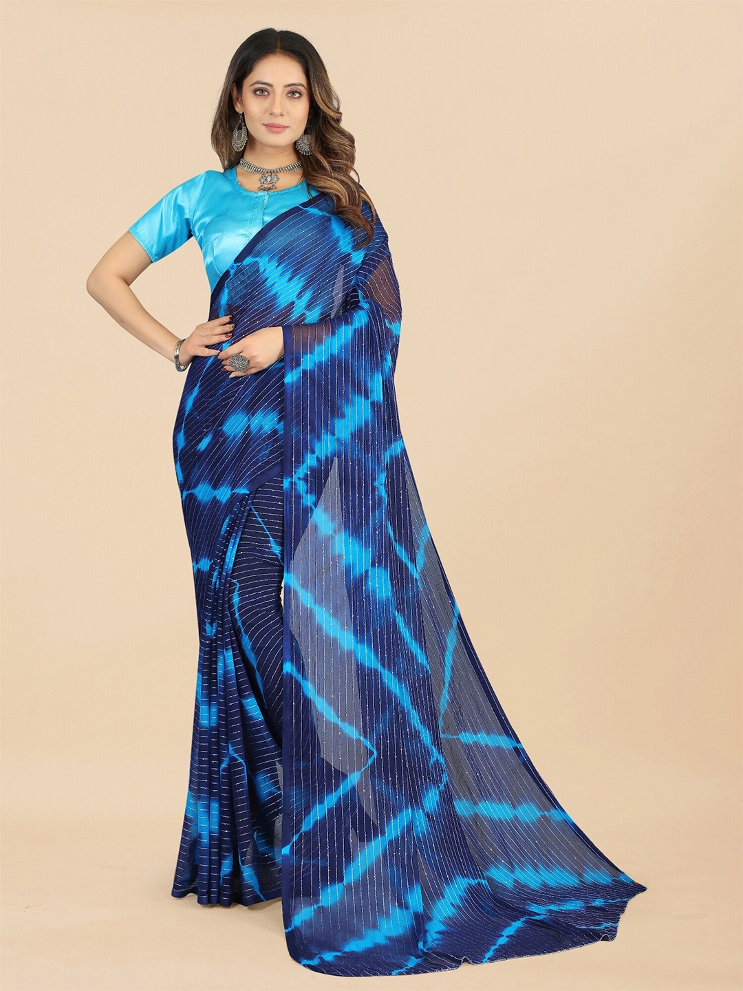 

APNISHA Tie & Dye Dyed Sequinned Pure Chiffon Saree, Navy blue