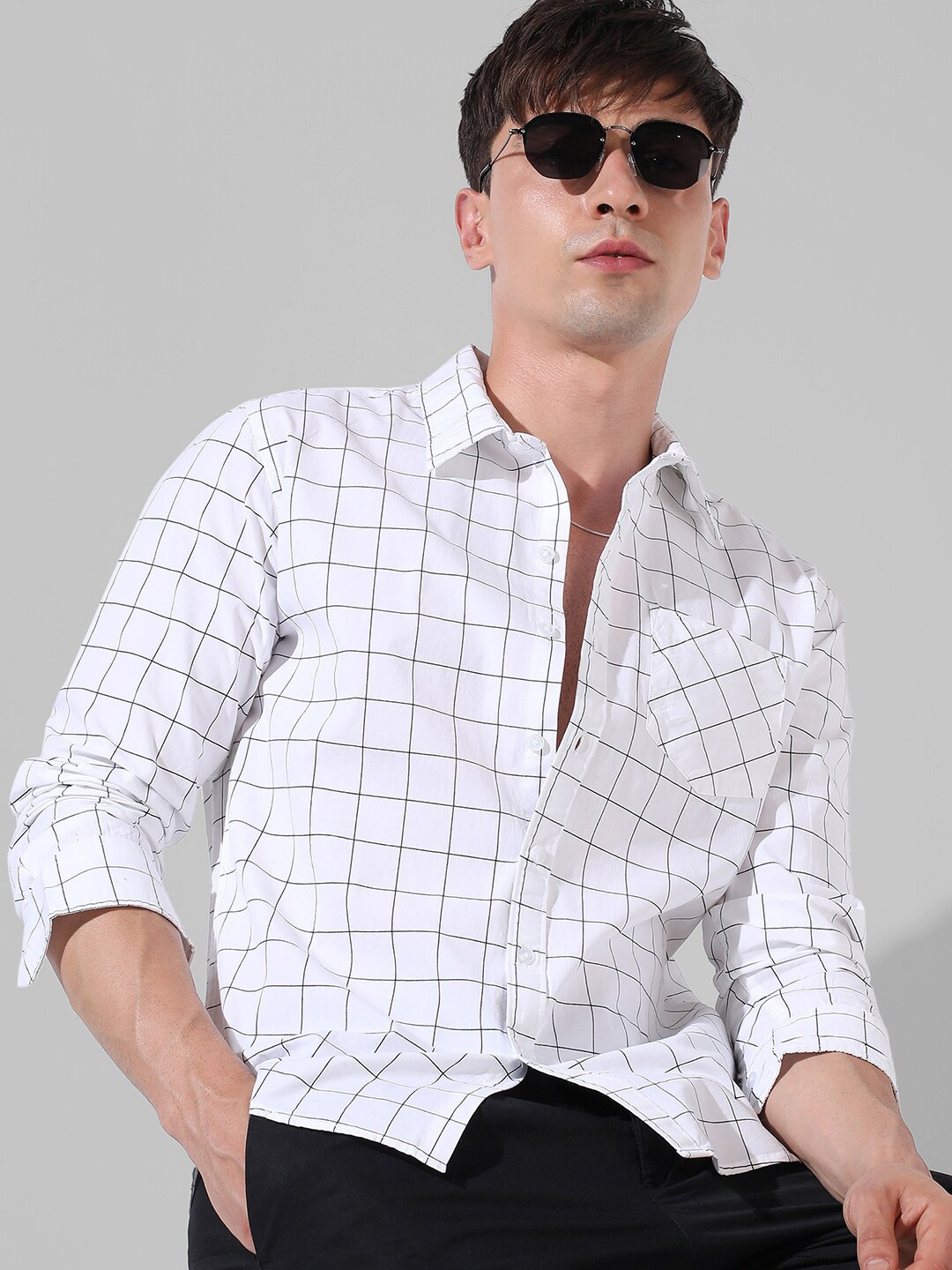 

Campus Sutra Classic Fit Windowpane Checked Cotton Casual Shirt, White
