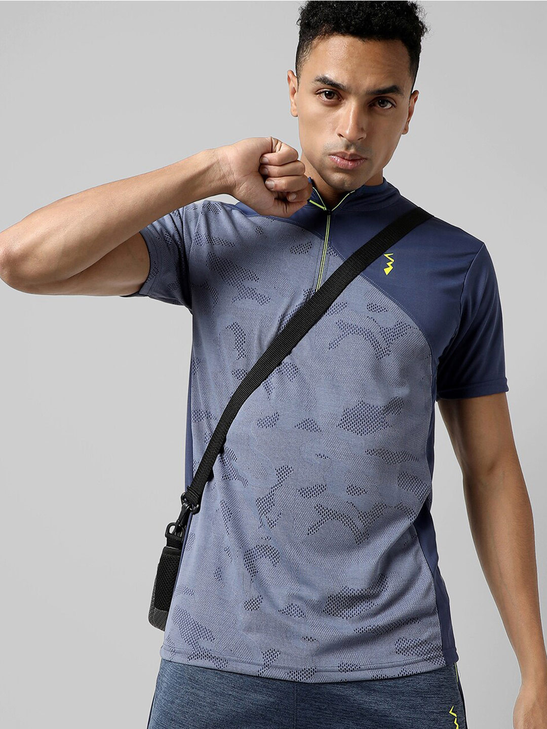

Campus Sutra Abstract Mandarin Collar Activewear T-shirt, Blue
