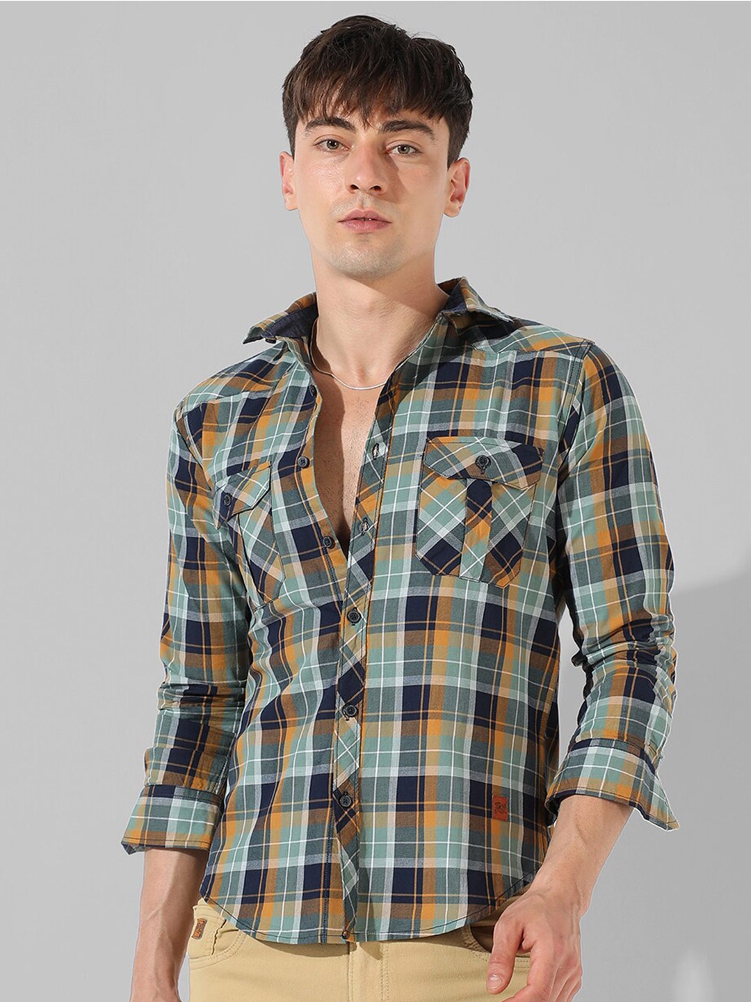 

Campus Sutra Classic Tartan Checked Cotton Casual Shirt, Grey