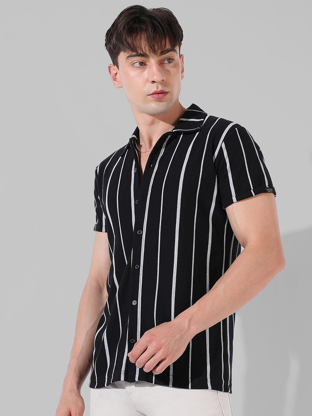 

Campus Sutra Classic Vertical Striped Cotton Casual Shirt, Black