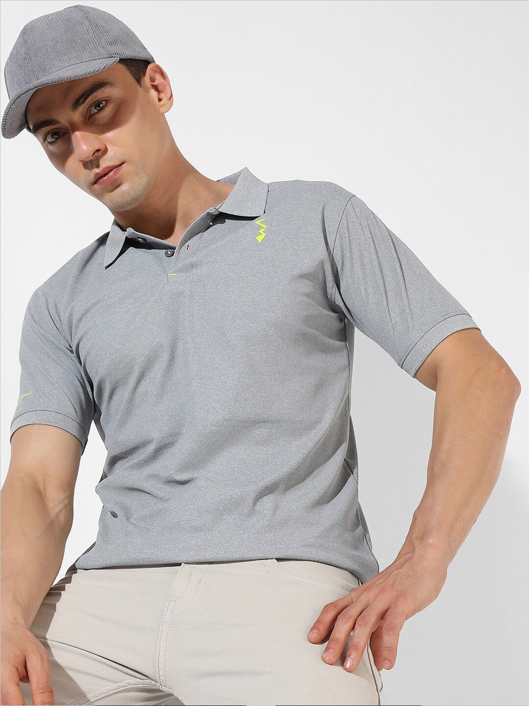 

Campus Sutra Polo Collar Training or Gym T-shirt, Grey