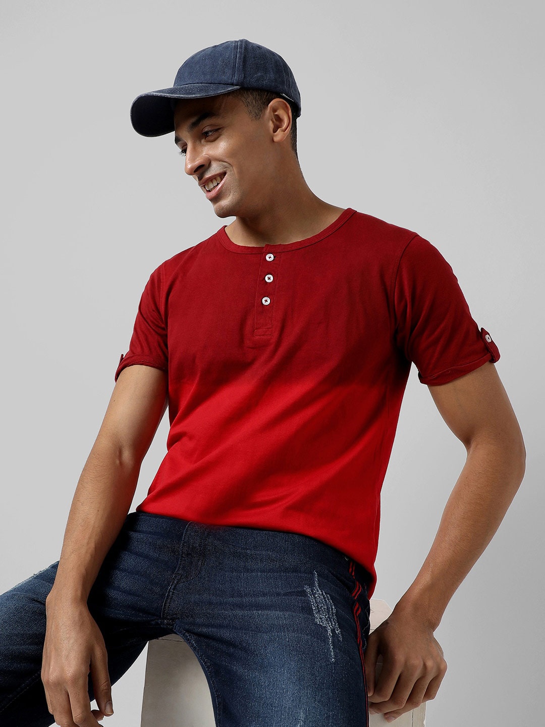 

Campus Sutra Henley Neck Dyed Cotton T-shirt, Red