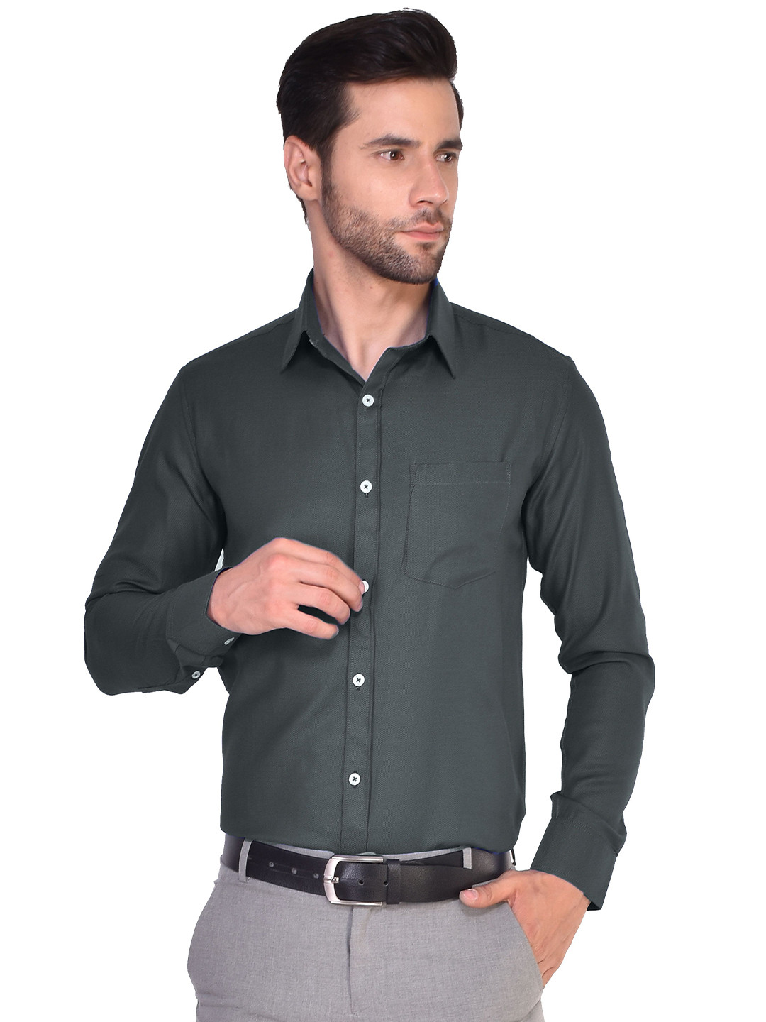 

PARASSIO CLOTHINGS India Slim Spread Collar Slim Fit Formal Shirt, Black
