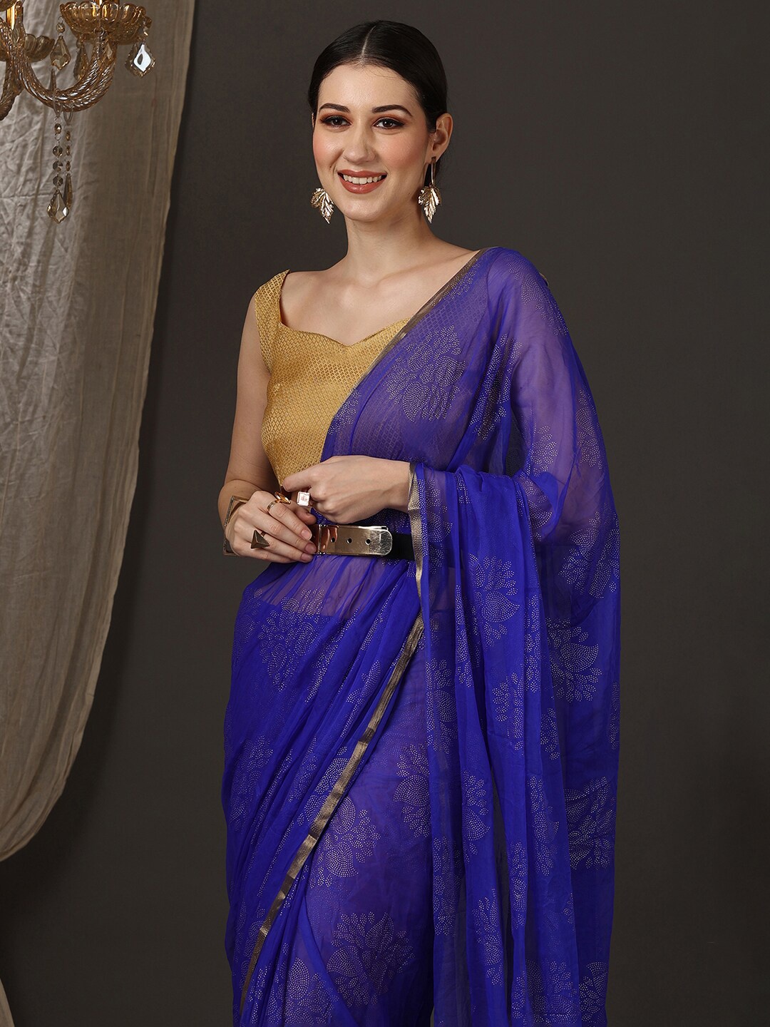 

Anouk Rustic Floral Embellished Zari Pure Chiffon Saree, Blue