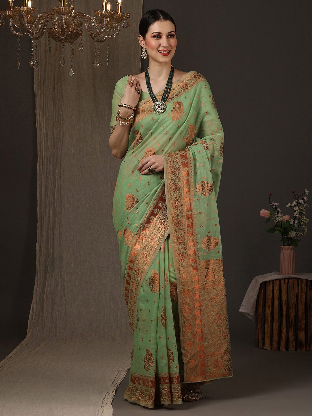 

Saree mall Woven Design Zari Silk Blend Banarasi Saree, Green