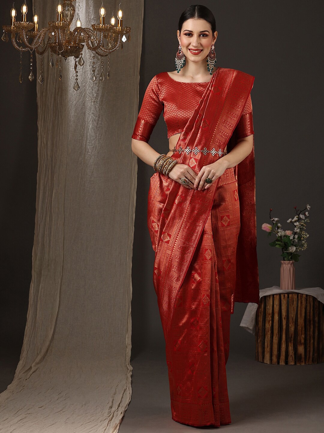 

Saree mall Woven Design Zari Silk Blend Kanjeevaram Saree, Red