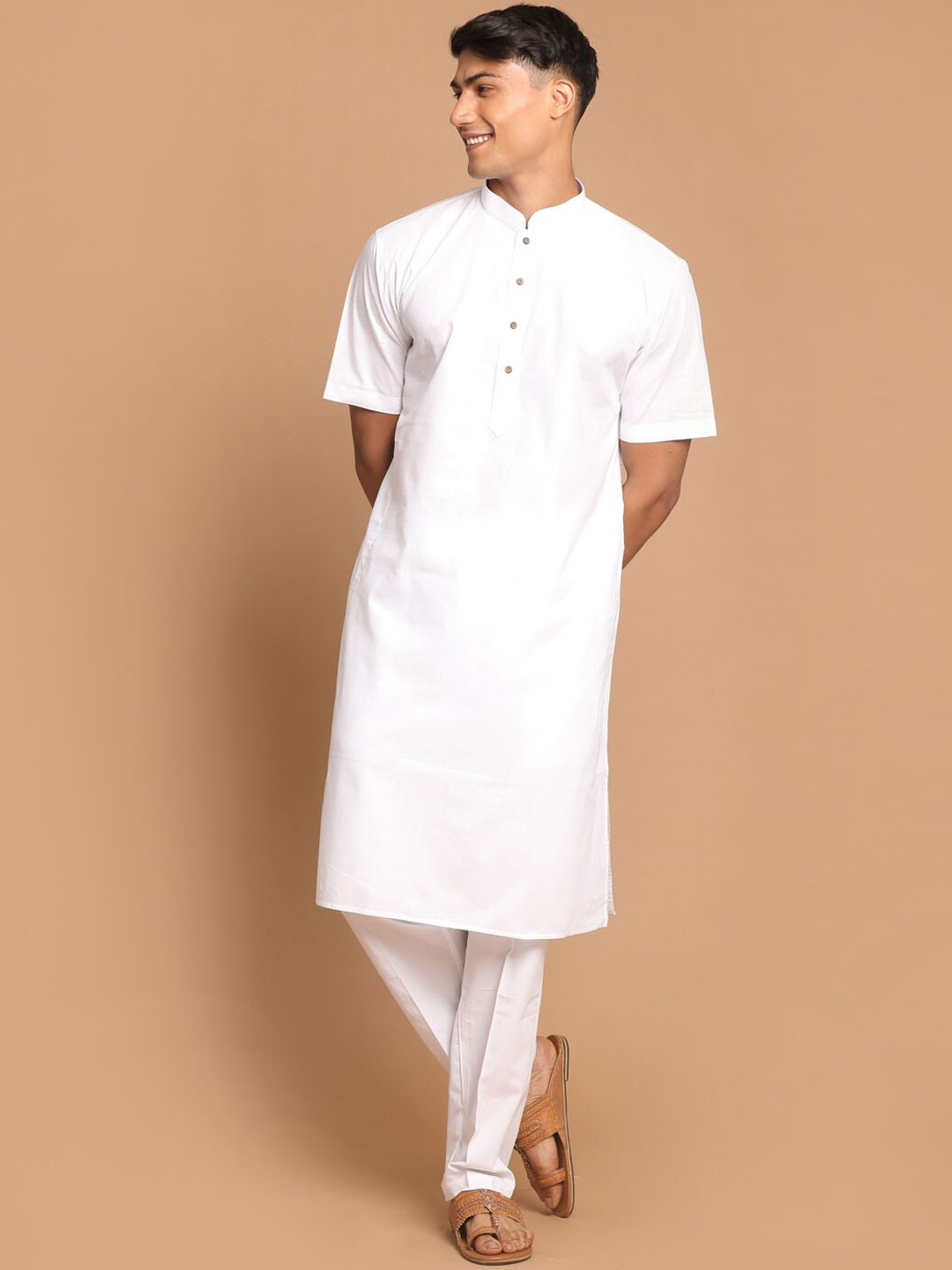 

VASTRAMAY Mandarin Collar Straight Kurta with Pyjamas, White