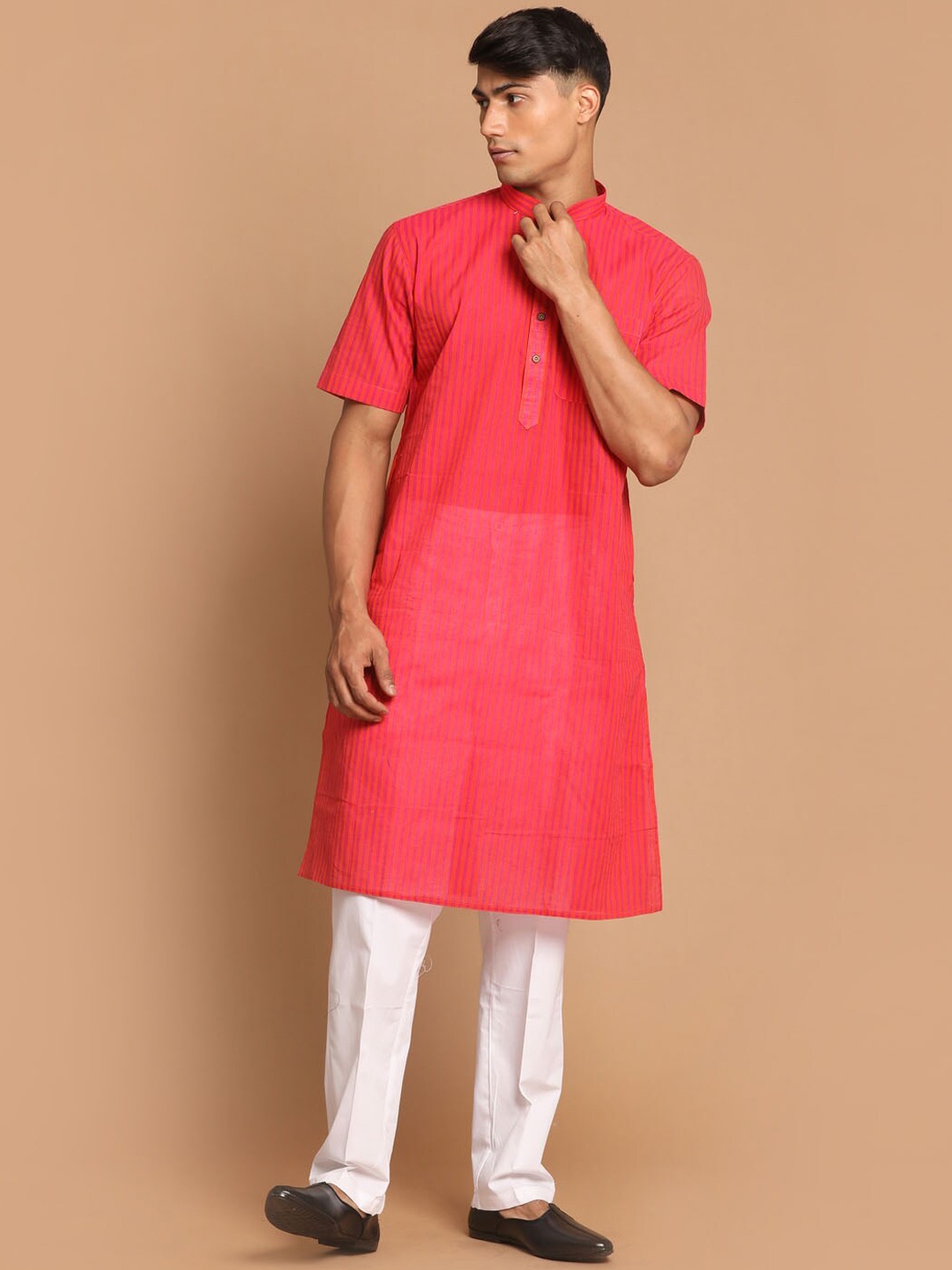 

VASTRAMAY Striped Mandarin Collar Pure Cotton Kurta with Pyjamas, Pink