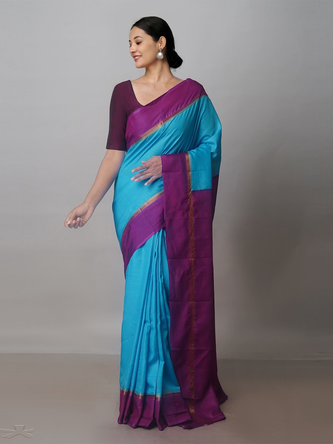 

Unnati Silks Zari Silk Blend Mangalagiri Saree, Blue