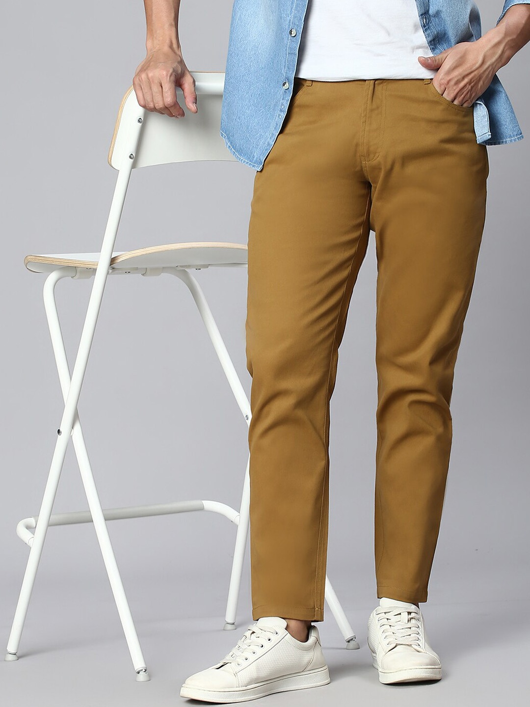 

Hubberholme Men Tapered Fit Easy Wash Chinos Trousers, Khaki