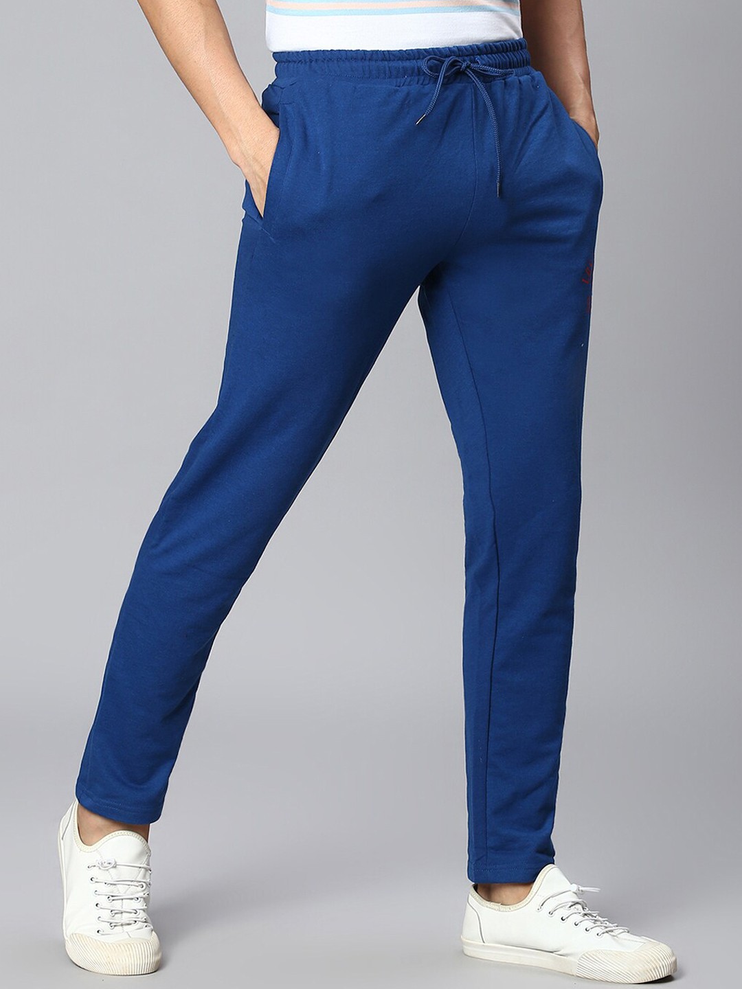 

Hubberholme Men Regular Fit Mid-Rise Track Pants, Blue
