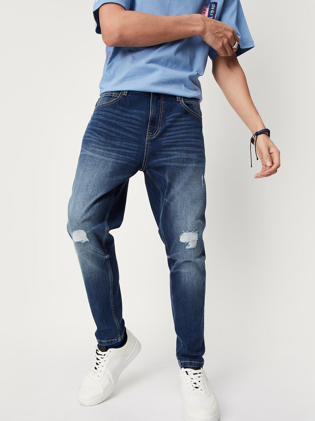 

max Men Regular Fit Ripped Stretchable Jeans, Blue