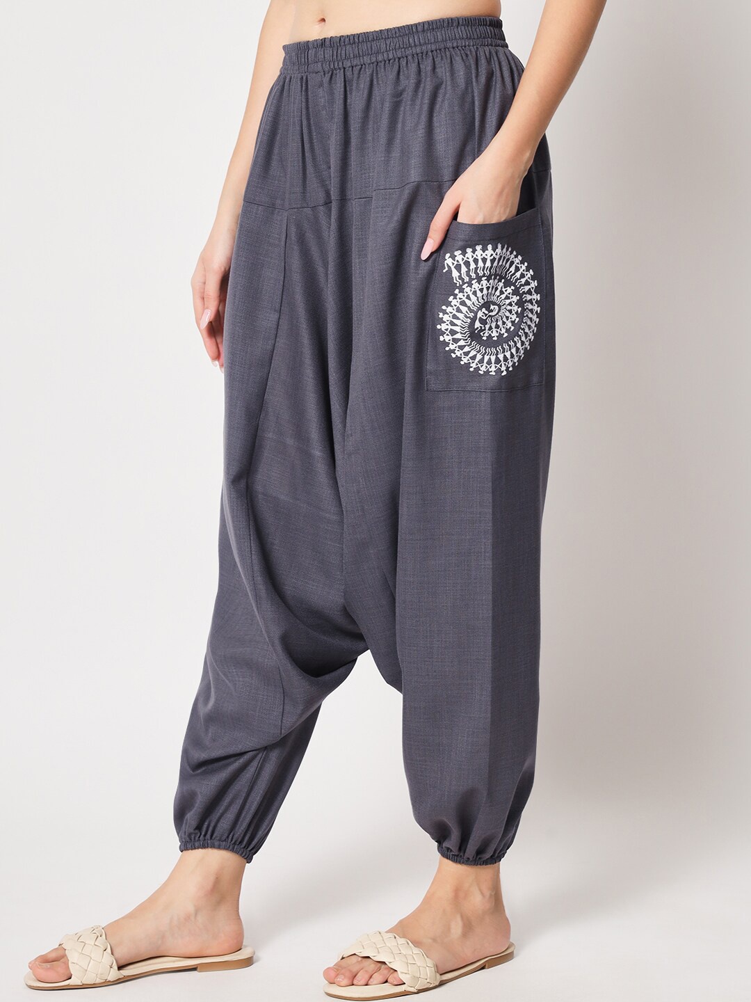 

9rasa Women Block Printed Drop-Crotch Pants, Grey