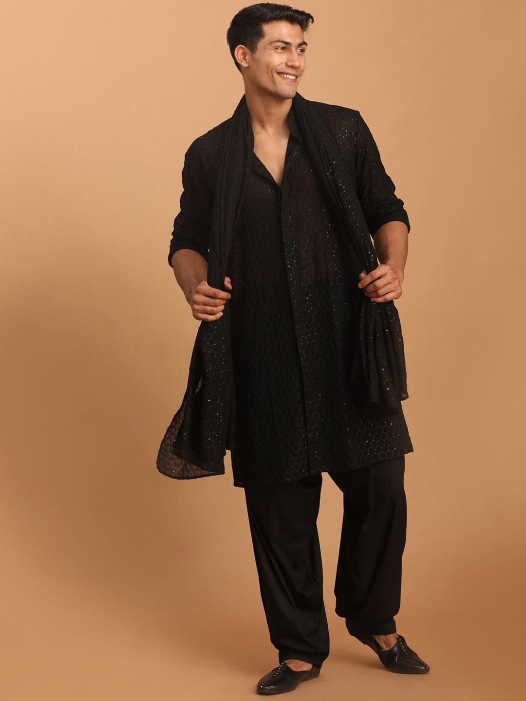 

VASTRAMAY Men Georgette Sequence Semi Sheer Kurta With Patiala & Dupatta Set, Black